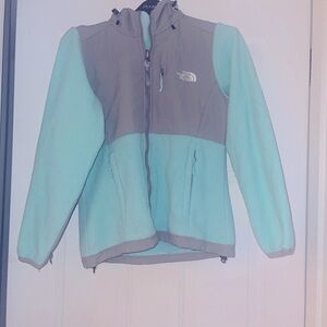 Girls’ The North Face Size S, blue Jacket.